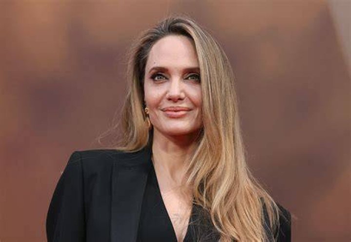 Angelina Jolie's Race: A Deep Dive into Her Heritage and Identity