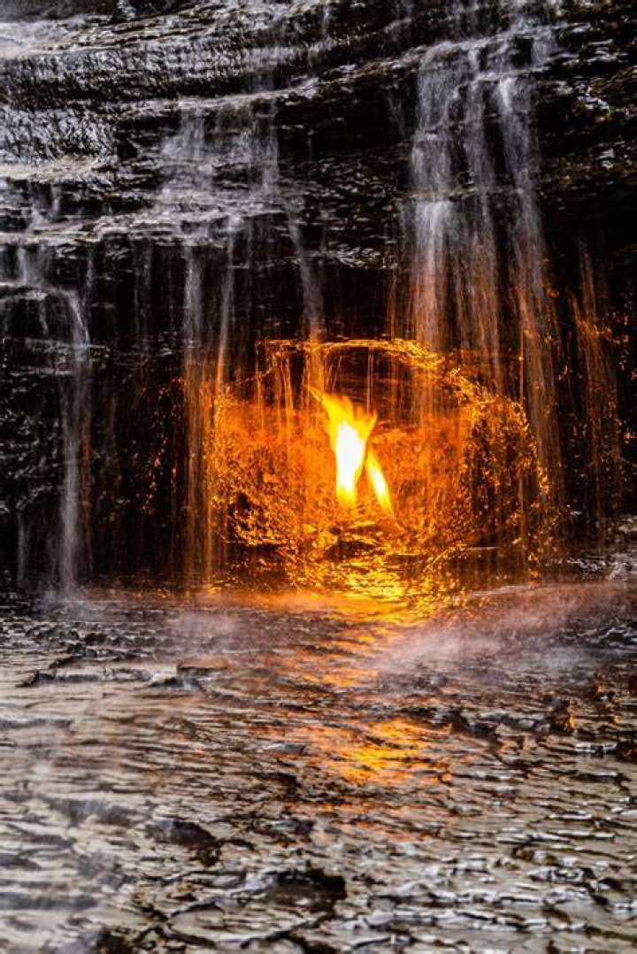 Eternal Flame Falls Photos: A Captivating Natural Wonder