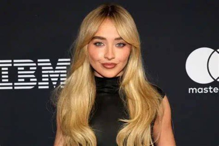 Sabrina Carpenter Height and Weight: A Deep Dive into the Star's Physical Attributes