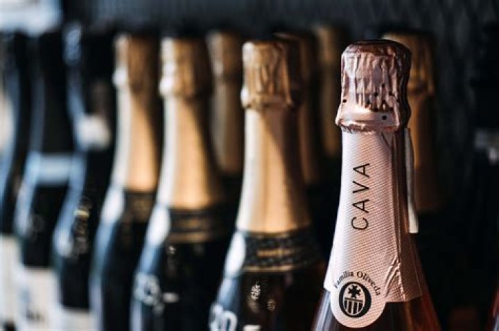 Unlocking the Delight of Cava Order: A Journey through Sparkling Spanish Wine